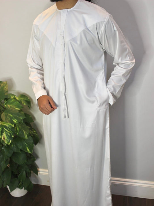 Classic White Emirati Thobe