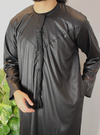 Black Emirati Thobe